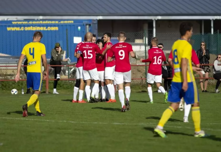 ČSK Uherský Brod : FC Fastav Zlín B 4:0 (3:0)