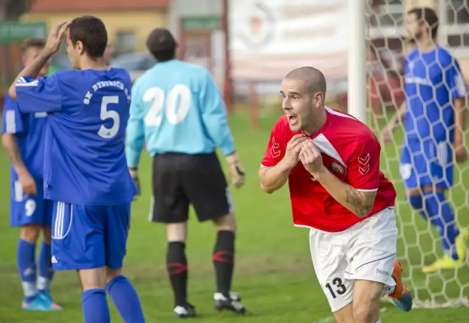 ČSK Uherský Brod : SK Bystřice nad Pernštejnem 2:1 (0:0)